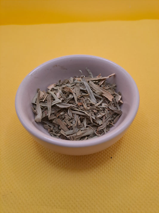 Aromate constitué de feuilles d'estragon séchées